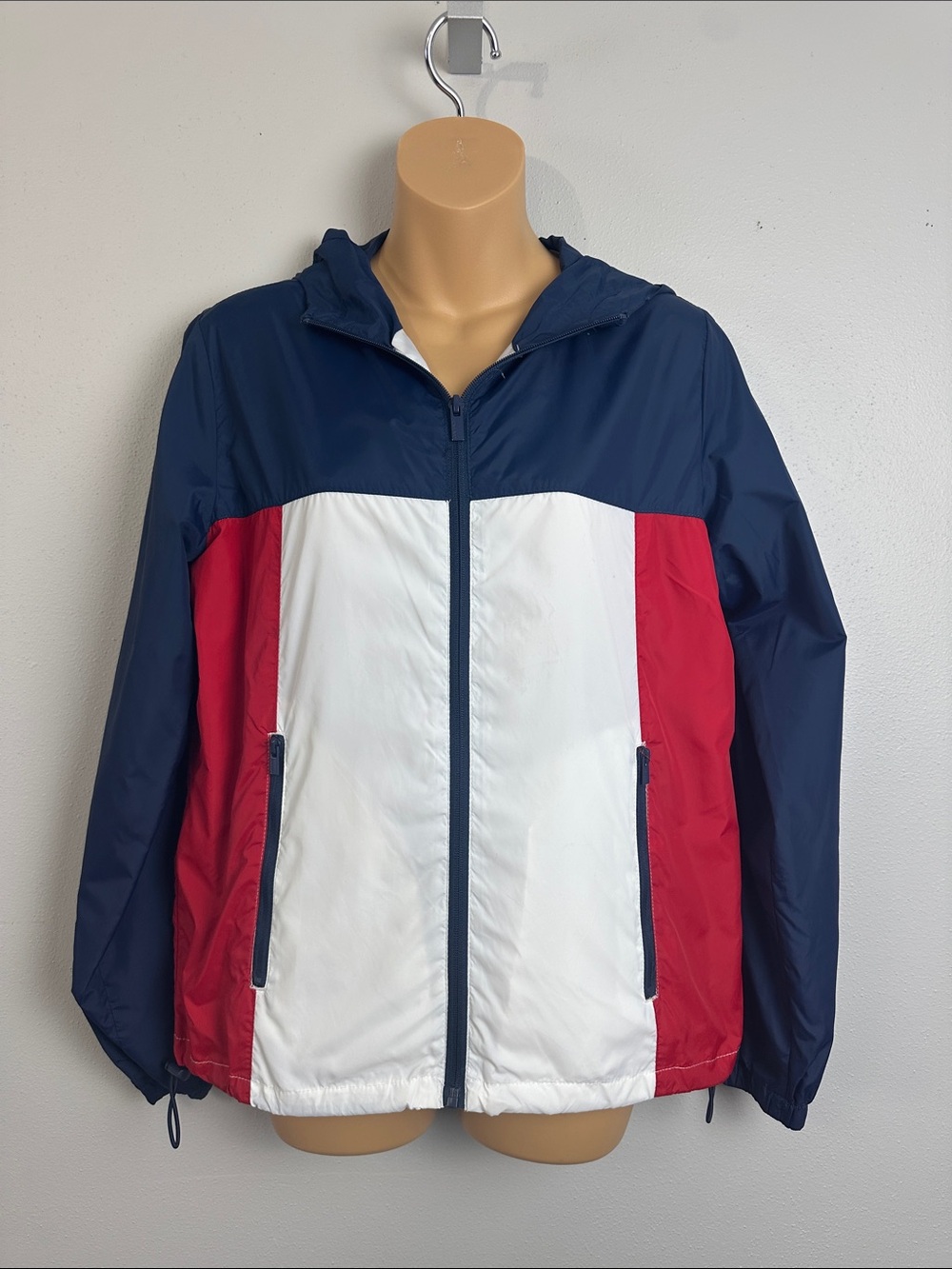Garage Women’s Red, White and Blue Colorblock Hooded Windbreaker Jacket